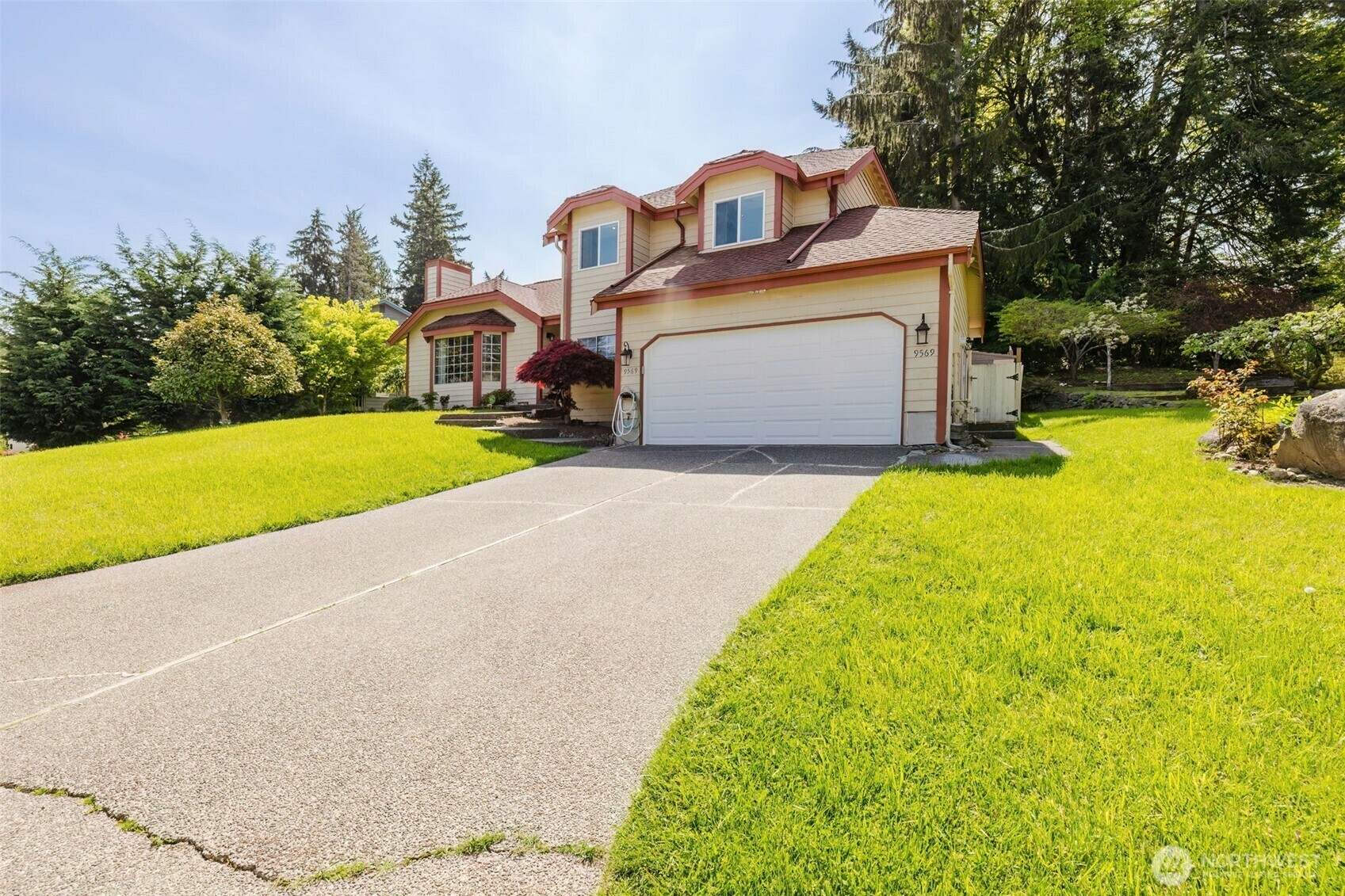 Property Photo: 9569 Saint Johns Place NE WA 98311