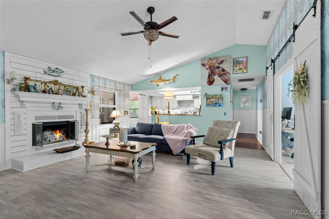 Property Photo: 4670 S Sawmill Way FL 34448