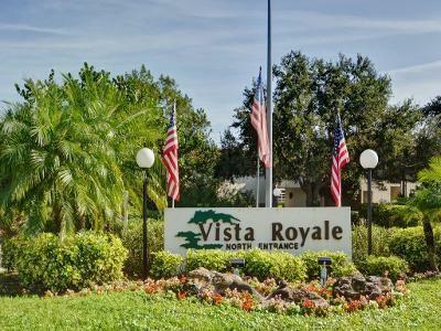 Property Photo: 48 Woodland Drive 106 FL 32962