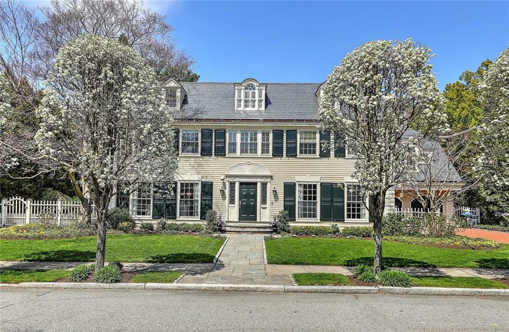 750 Elmgrove Avenue  Providence RI 02906 photo