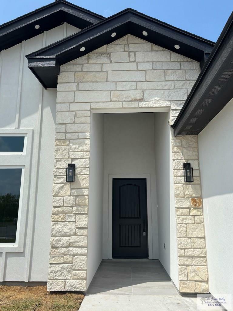 Property Photo: 2742 Eliseo Villarreal Ave TX 78578