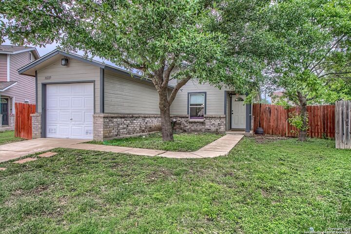 10227 Redfish Cavern  San Antonio TX 78245 photo