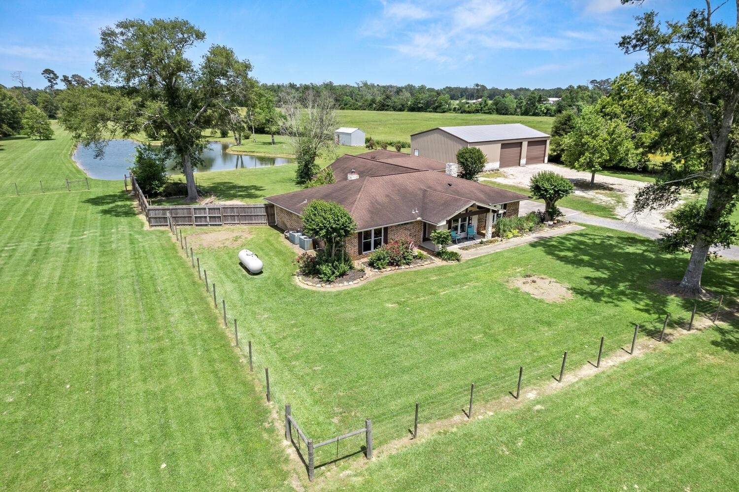 Property Photo:  7606 Tulane  TX 77630 