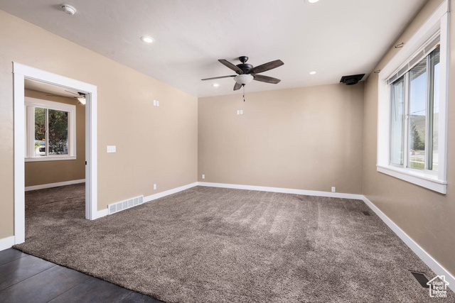Property Photo: 167 E 300 S UT 84654