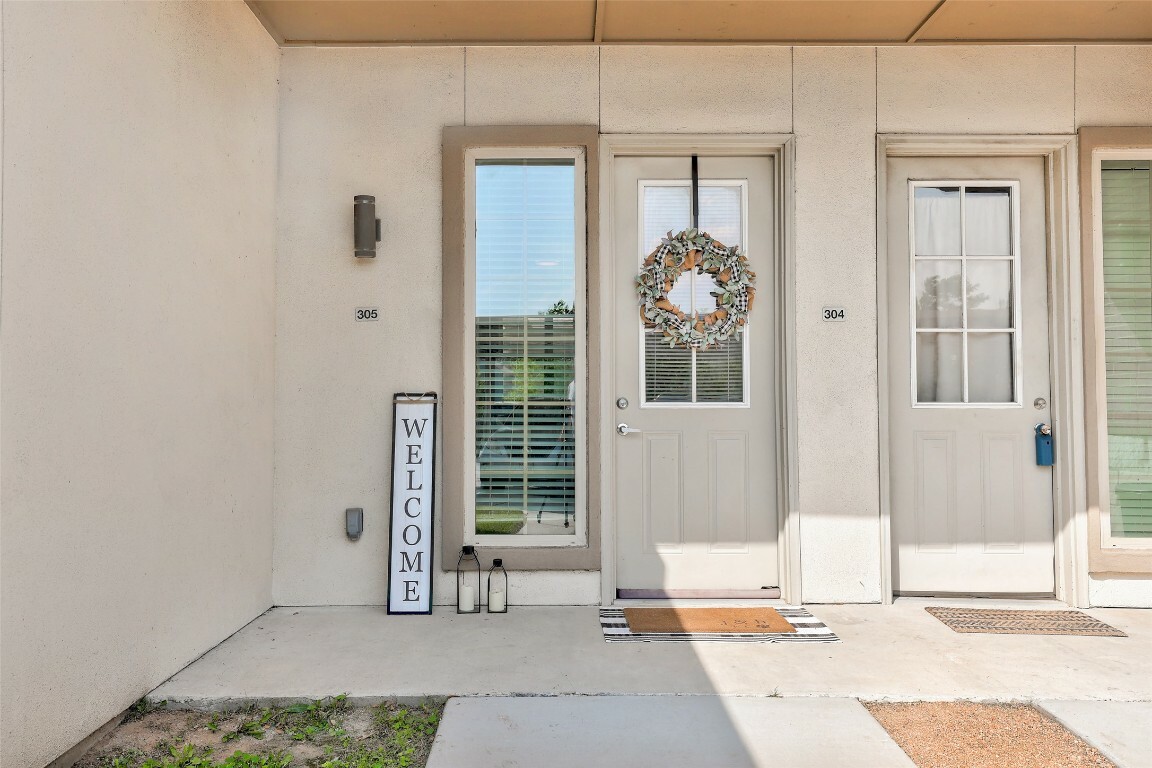 Property Photo: 2400 Louis Henna Boulevard 305 TX 78664