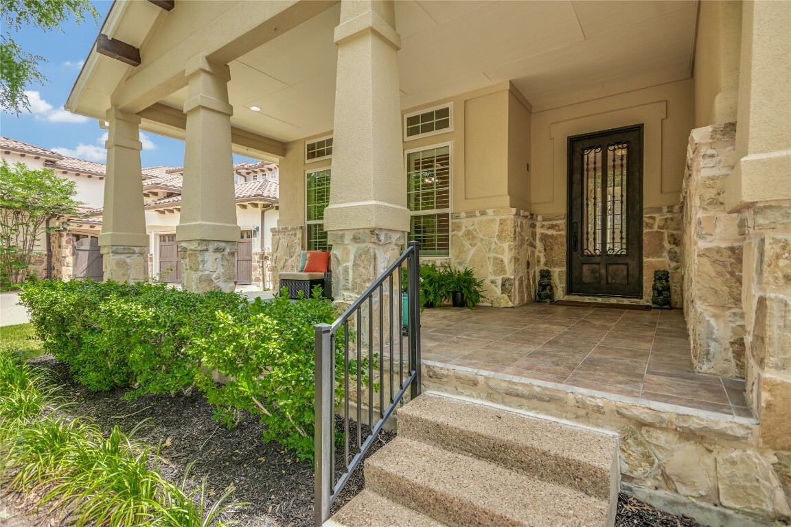 Property Photo: 1916 Wimberly Lane TX 78735