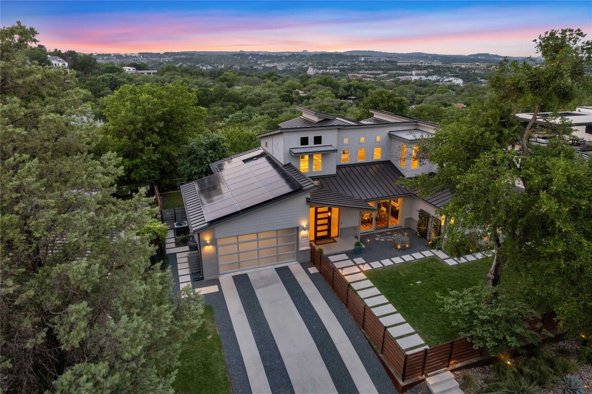 Property Photo: 2902 Cedarview Drive TX 78704