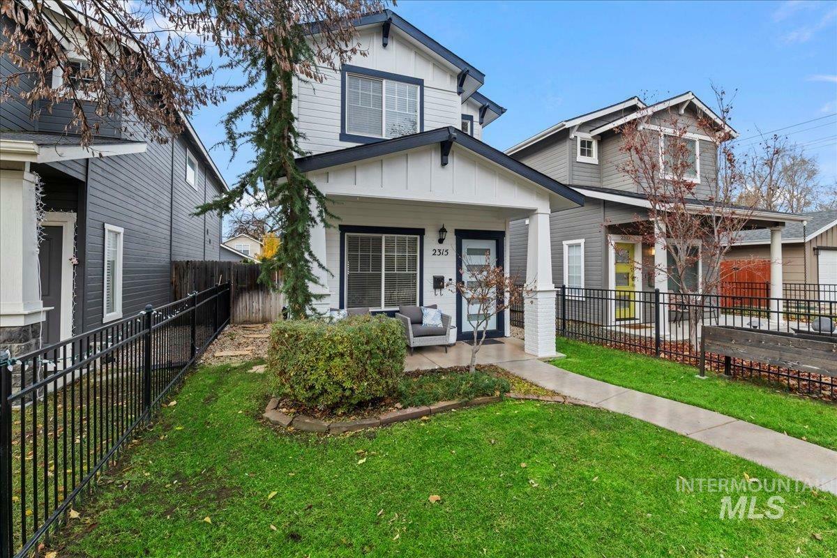 Property Photo: 2315 N 22nd St ID 83702