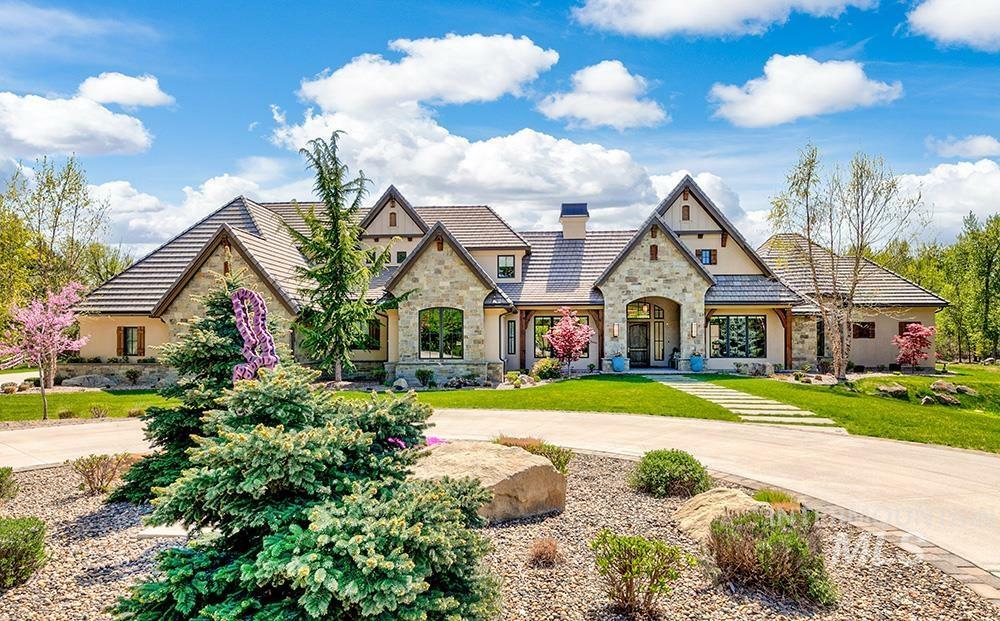 Property Photo:  1582 E Rivers End Ct  ID 83616 
