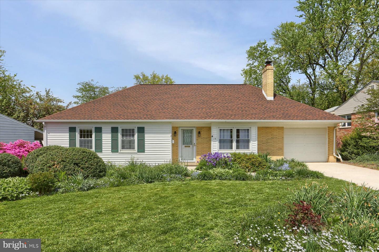 Property Photo: 16 Round Hill Road PA 17011