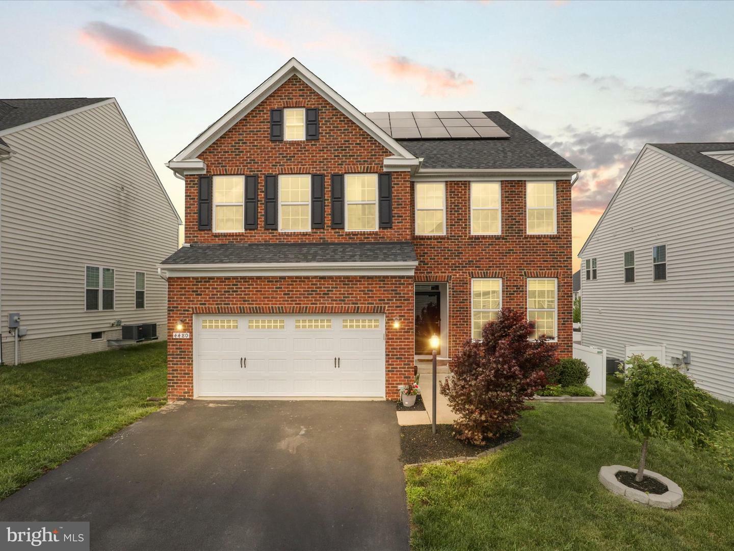 4480 Weejun Loop  Woodbridge VA 22192 photo