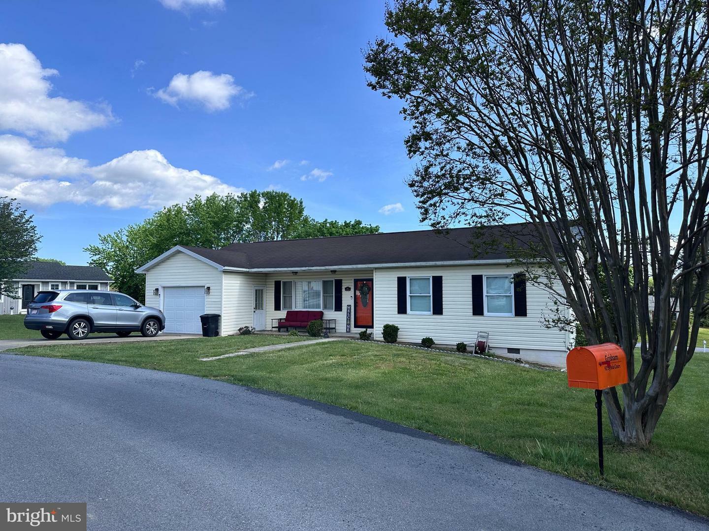 Property Photo: 92 Sylvia Court WV 25404