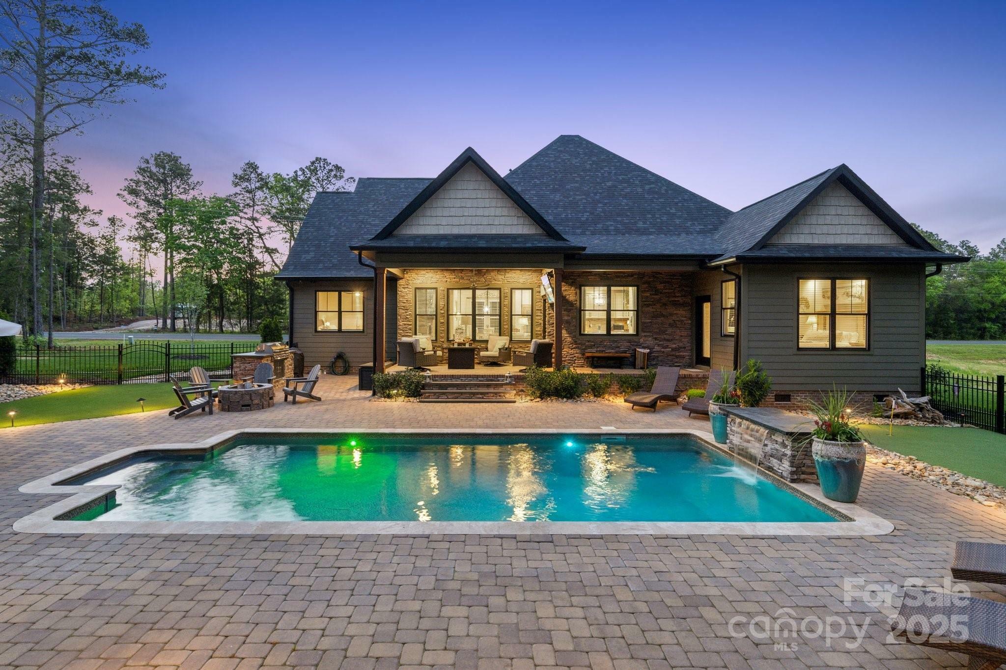 Property Photo: 425 W North Corner Road SC 29720