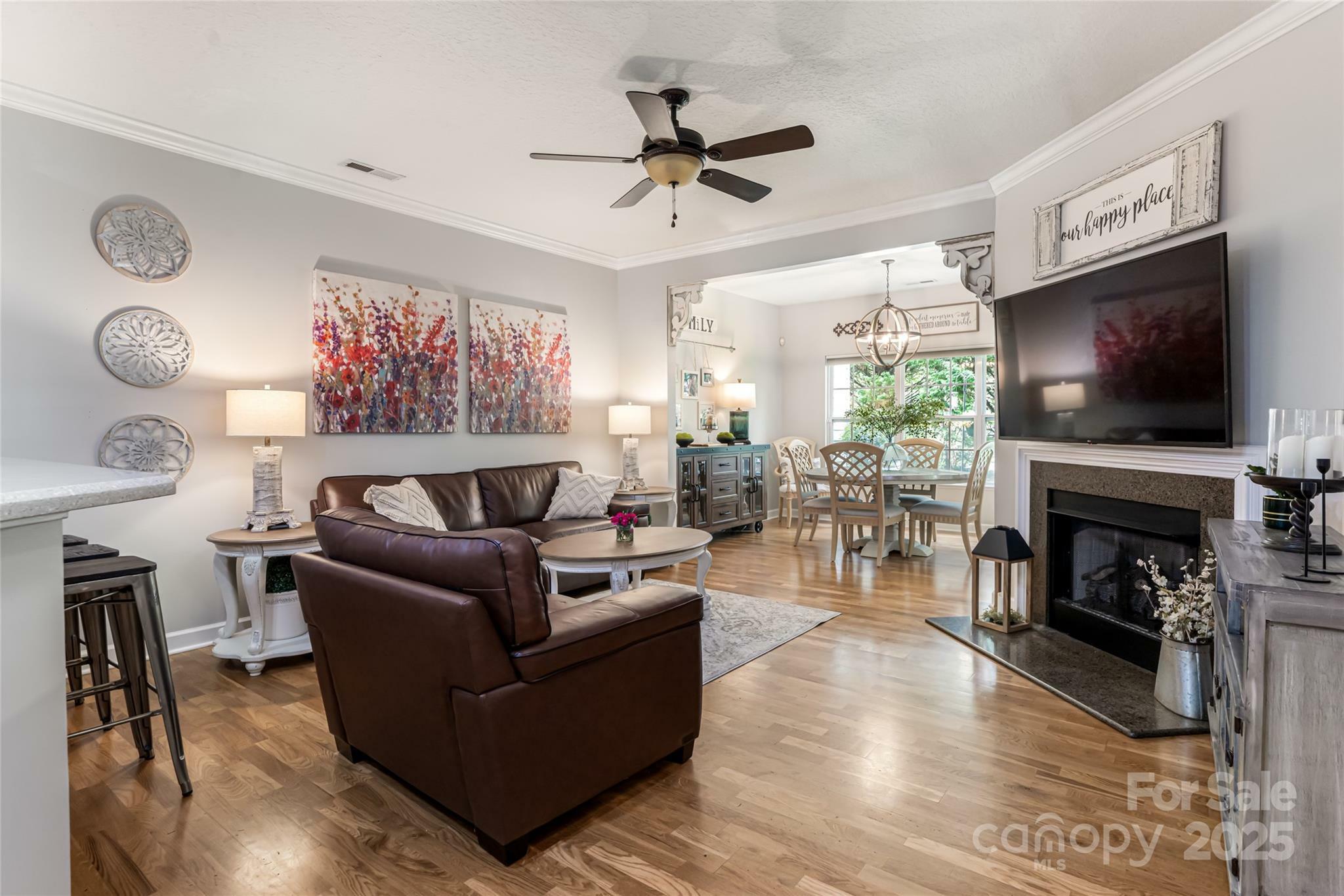 Property Photo: 26 Victoria Park Drive NC 28792