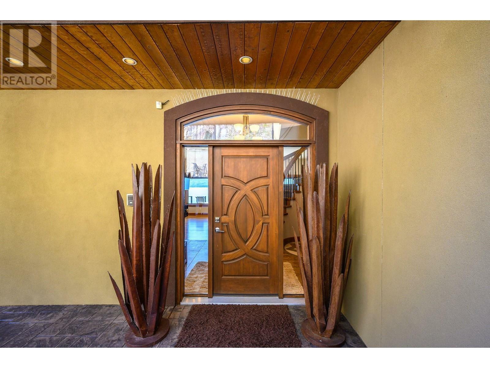 Property Photo: 9990 Eastside Road 7 BC V1H 1V1