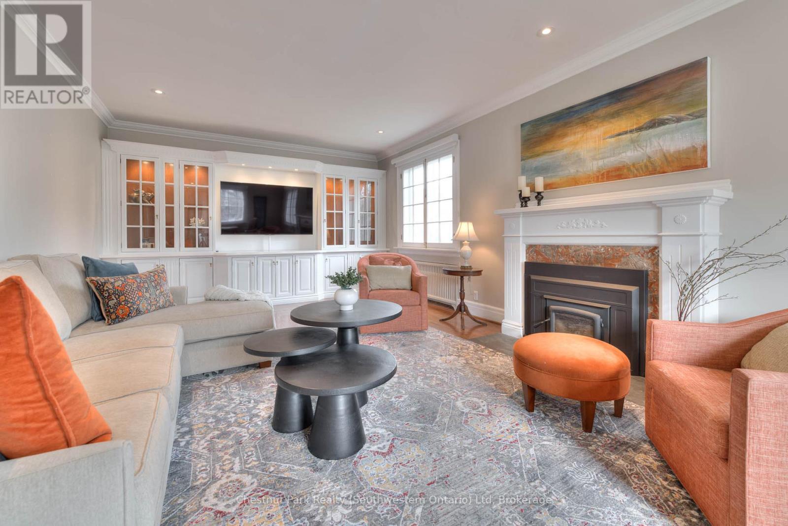 Property Photo: 26 Lemon Street ON N1E 2G9