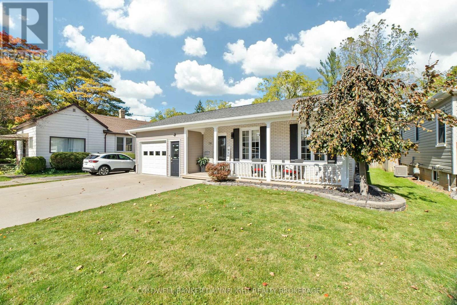 76 Sanders Street West  South Huron (Exeter) ON N0M 1S2 photo