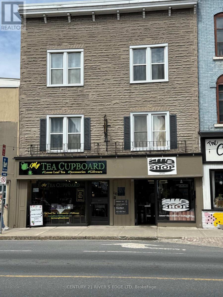 Property Photo:  108-112 King Street West  ON K6V 3P9 