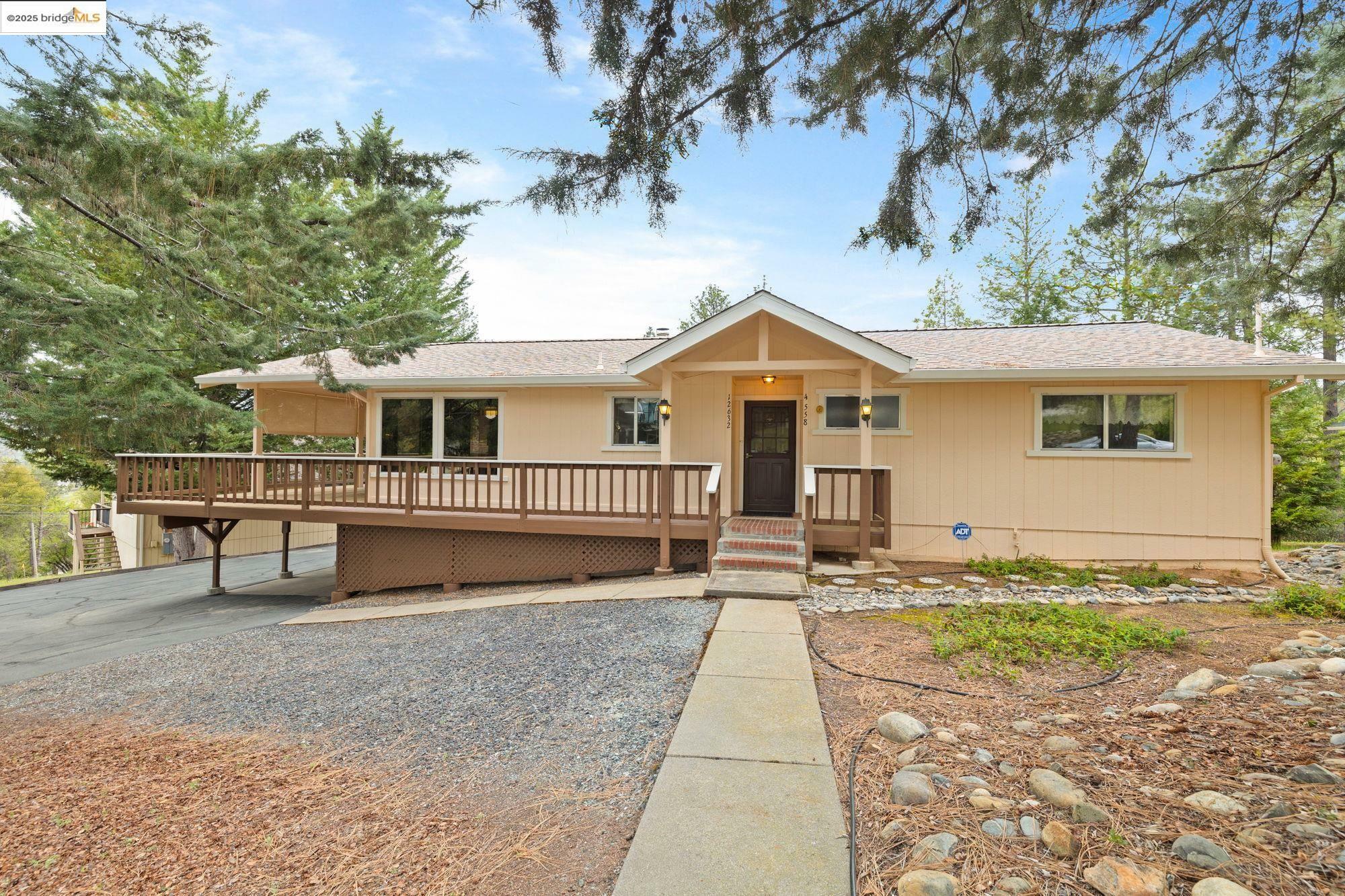 12632 Cresthaven Dr  Groveland CA 95321 photo