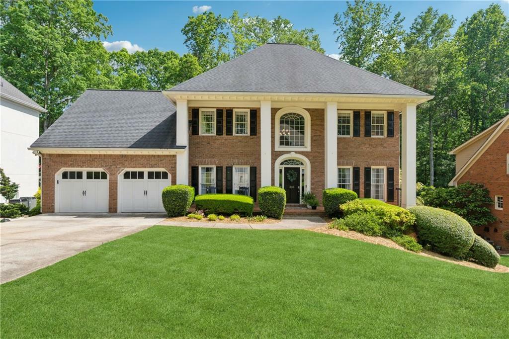 Property Photo: 320 Rossiter Ridge GA 30022
