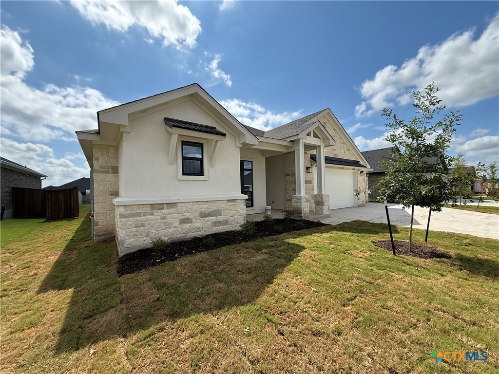 Property Photo: 5019 Fence Line Trail TX 76559