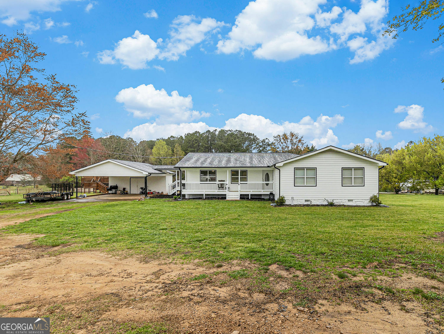 Property Photo: 1871 Weems Road GA 30248