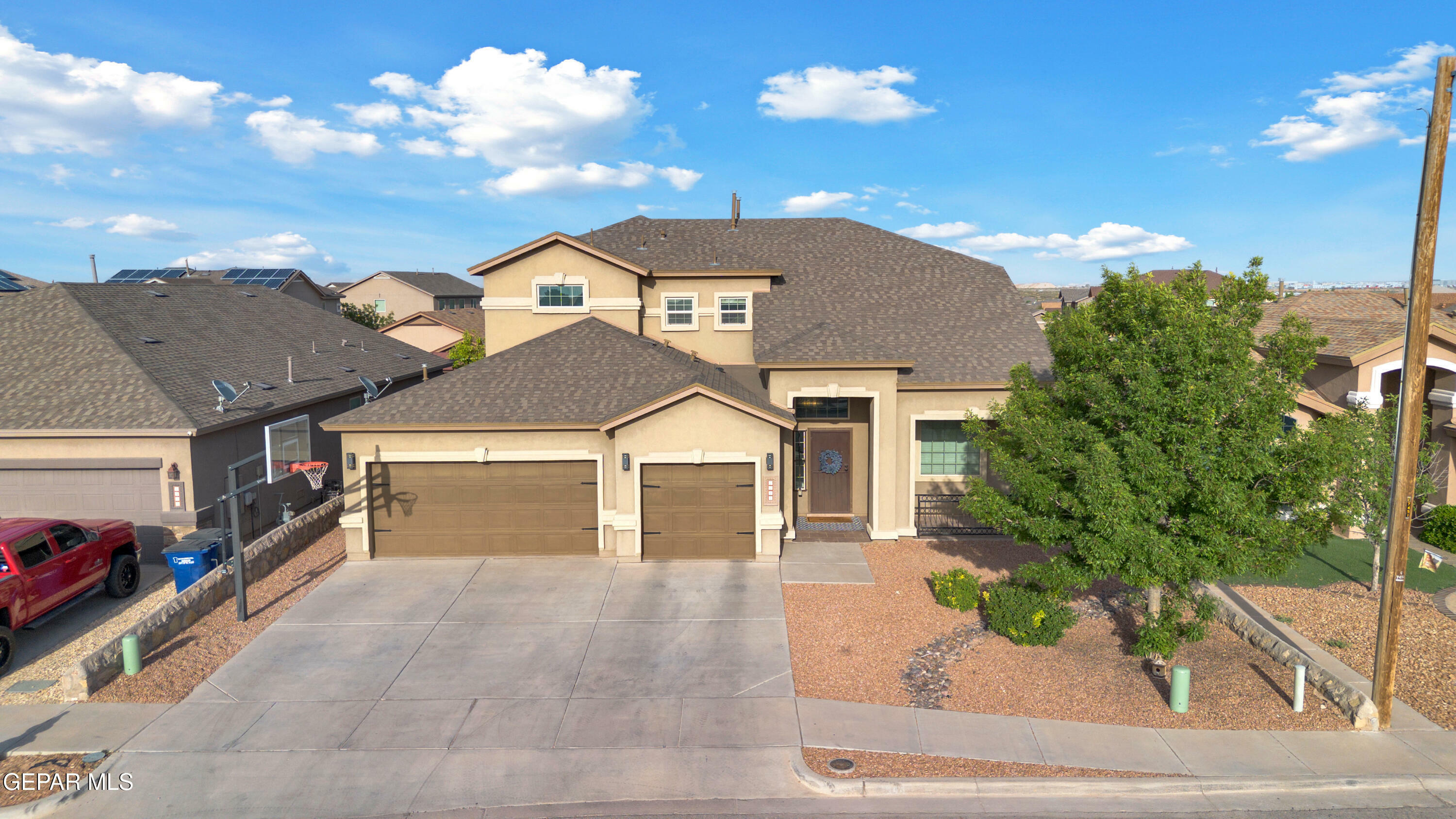 Property Photo: 1544 Snowy Plover Street TX 79928