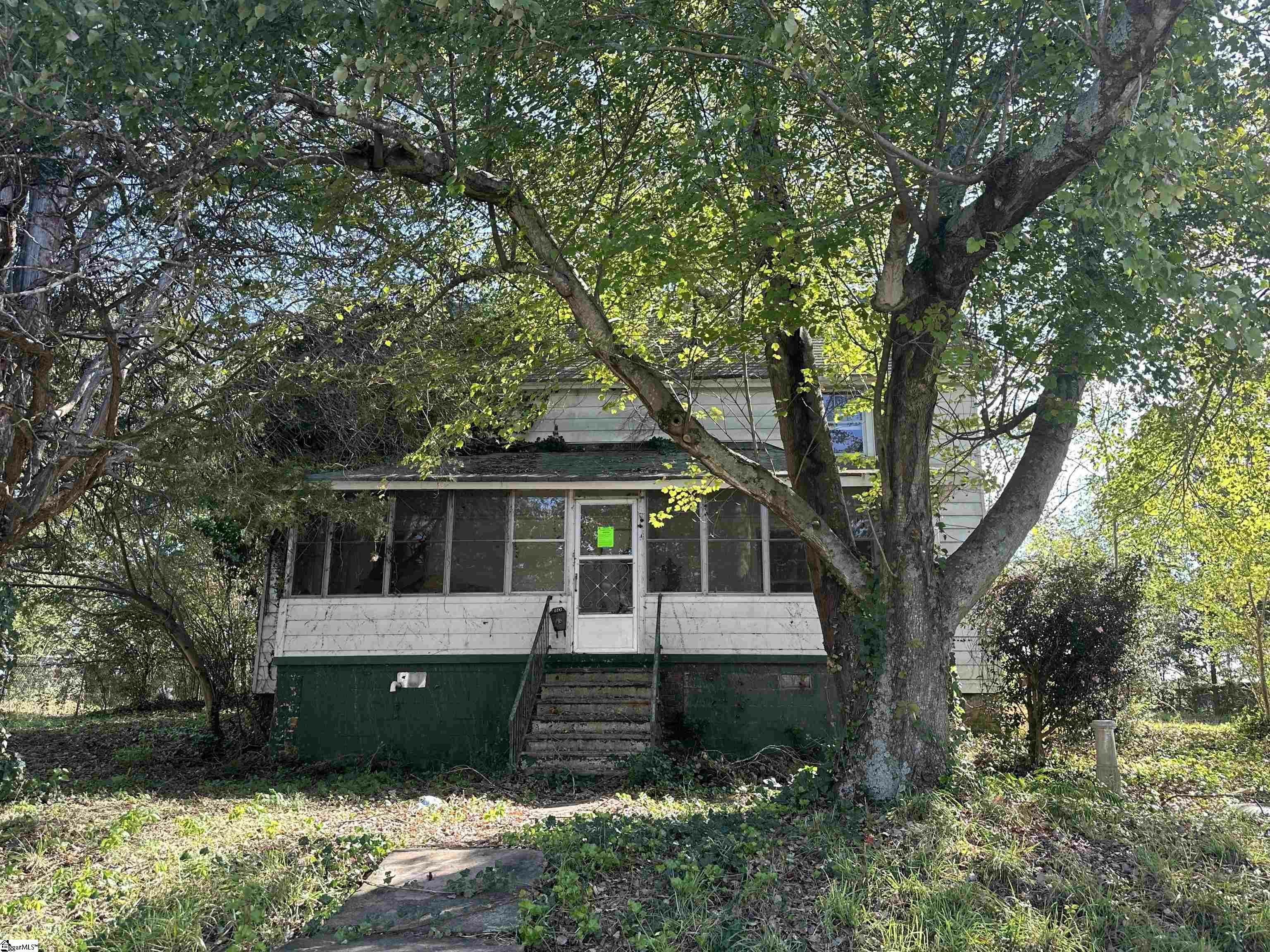 Property Photo: 10 Hammett Street SC 29673