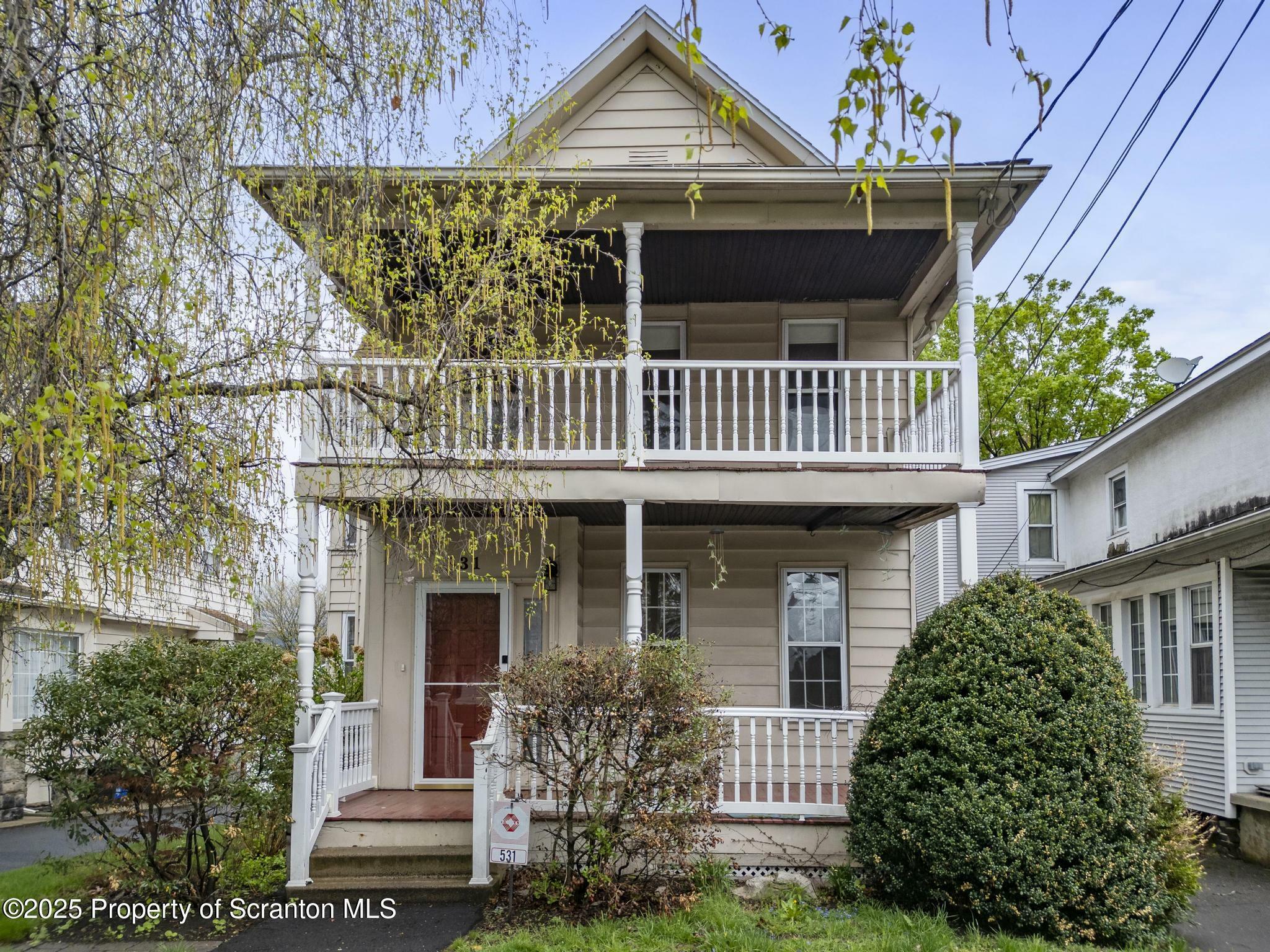 Property Photo: 531 E Market Street PA 18509