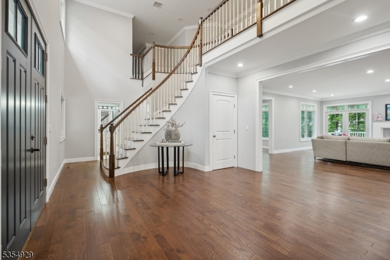 Property Photo: 466 White Oak Ridge Rd NJ 07078