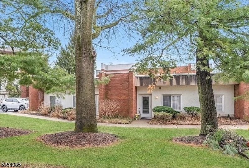 Property Photo: 103 Park Ave D1 NJ 07901