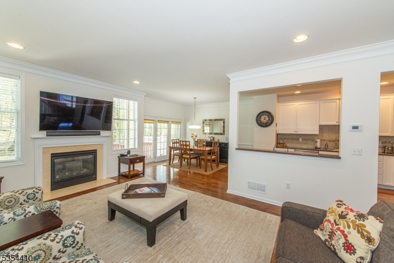 Property Photo: 8 Scarborough Ct NJ 07828