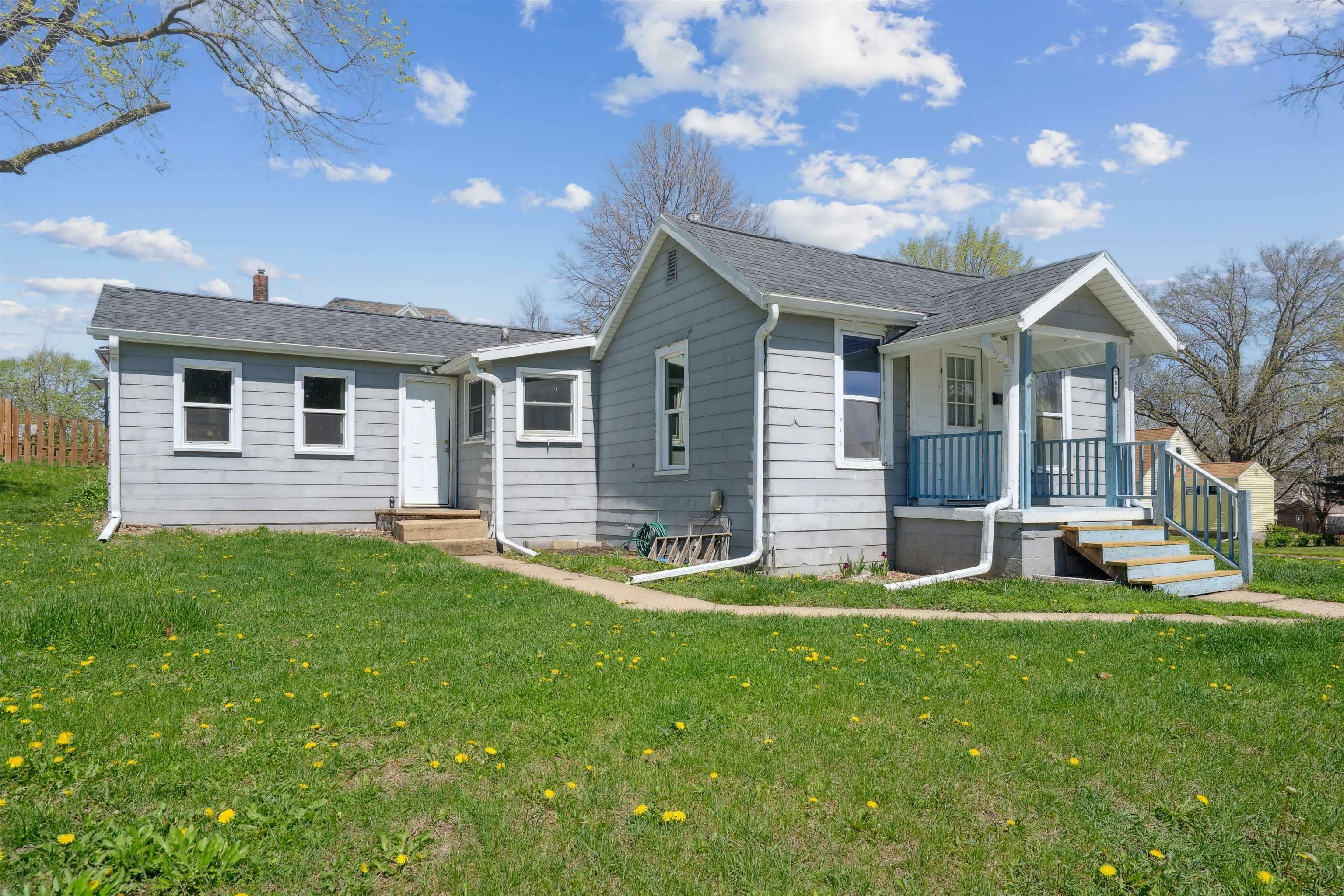 Property Photo: 705 W 17th Street IA 50613