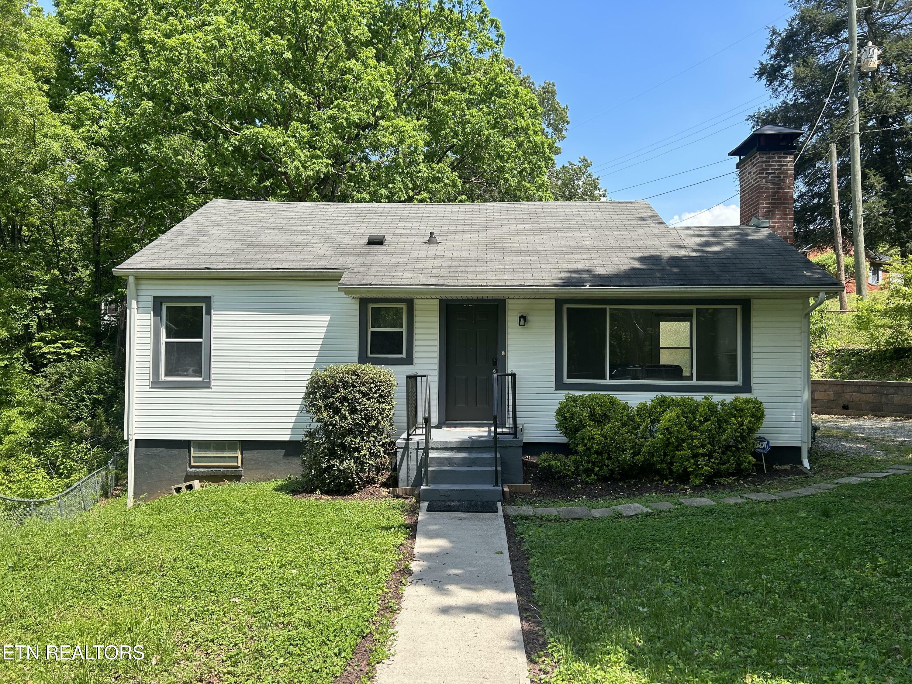 Property Photo:  1132 Biddle St  TN 37914 