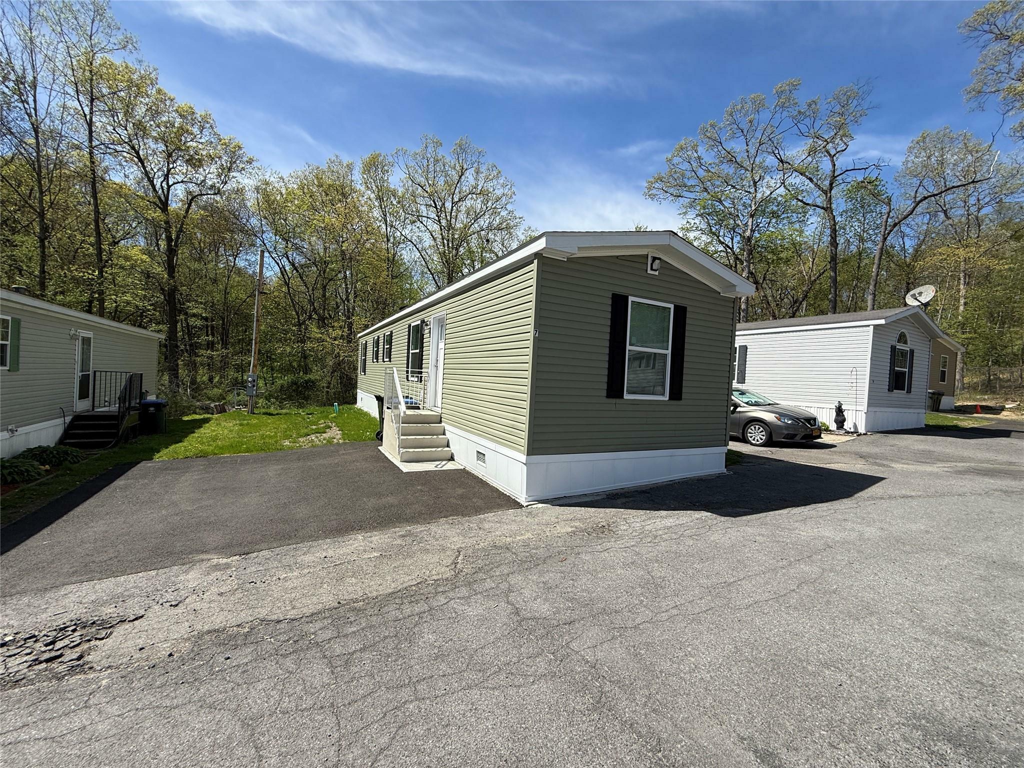 Property Photo: 3146 Route 9W 8A NY 12553