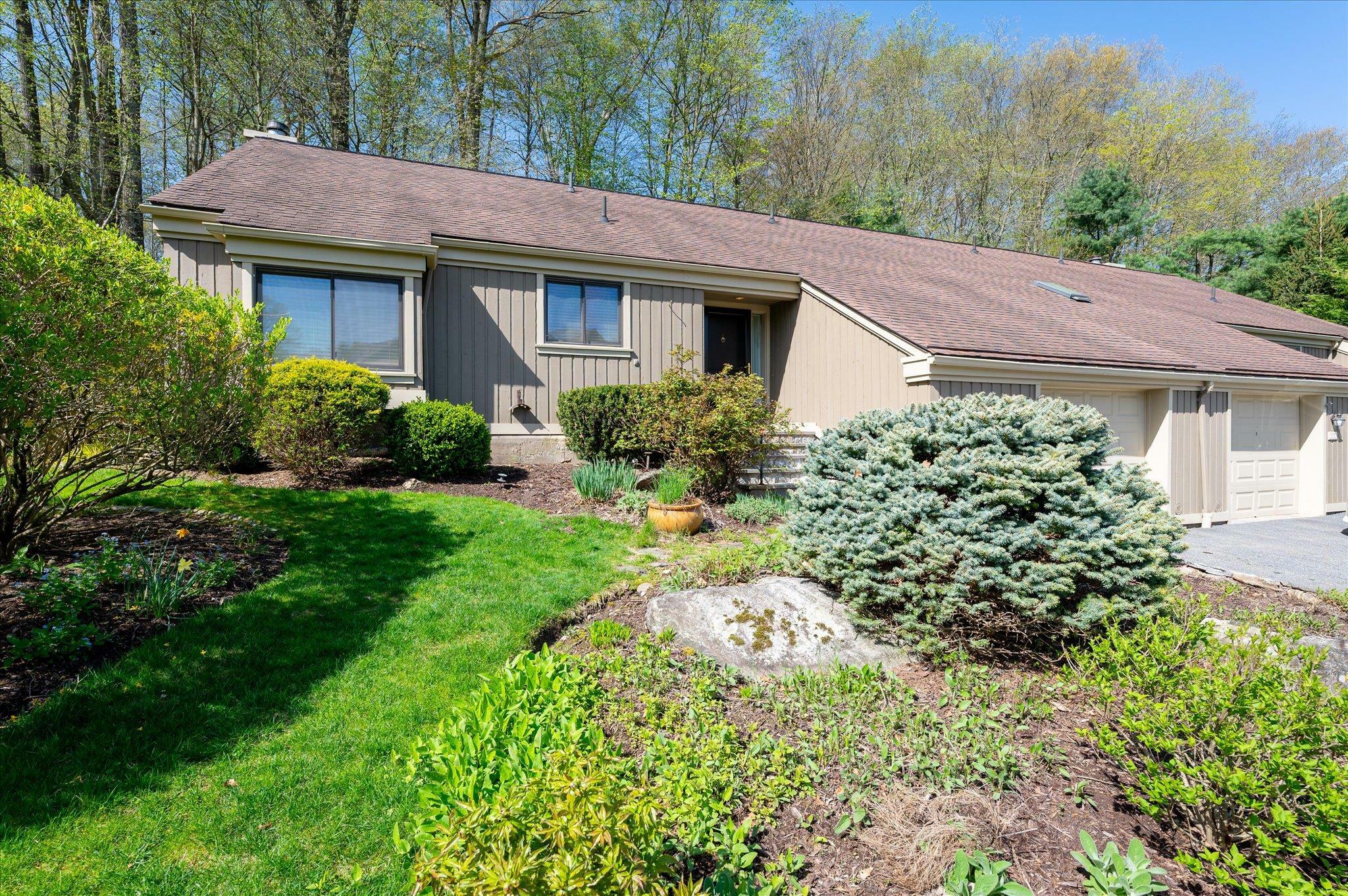 Property Photo: 615 Heritage Hills A NY 10589