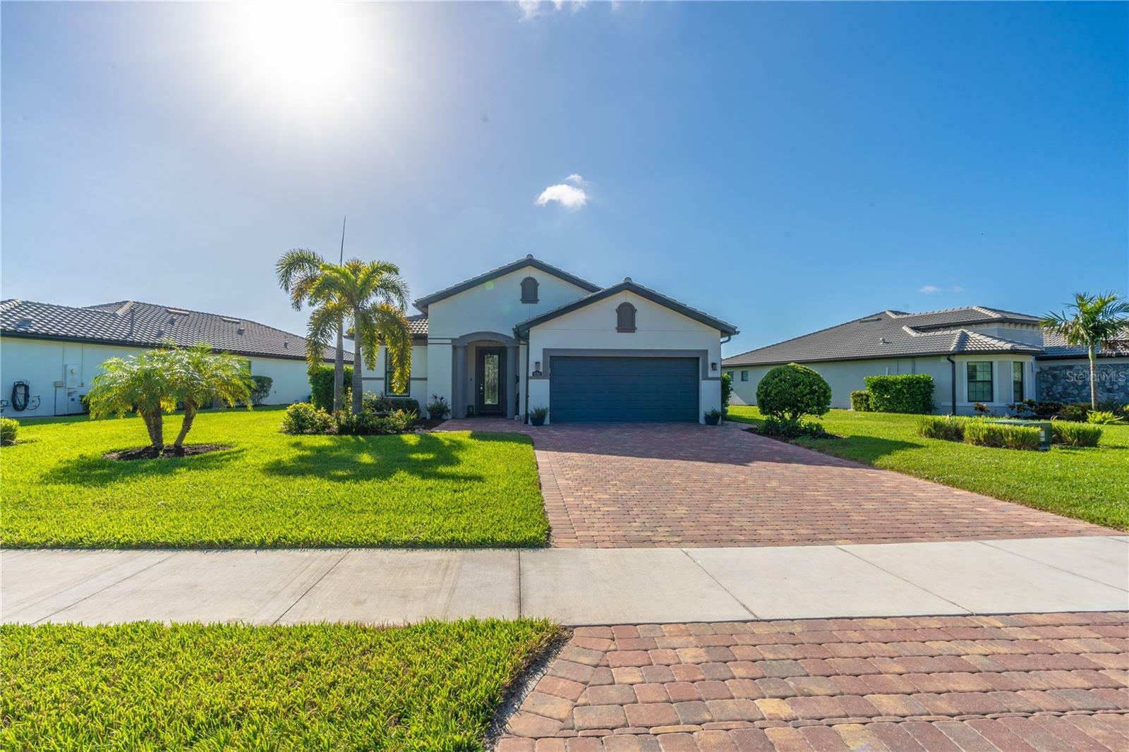 Property Photo: 6763 Winding Cypress Drive FL 34114
