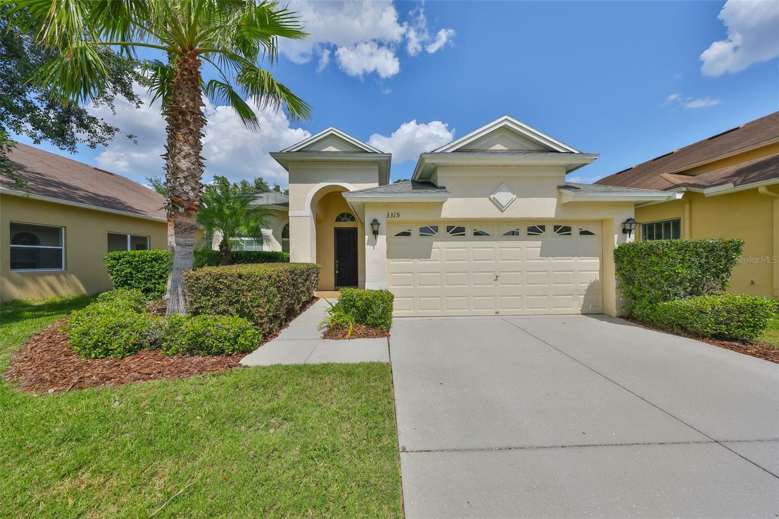 Property Photo:  3315 Granite Ridge Loop  FL 34638 