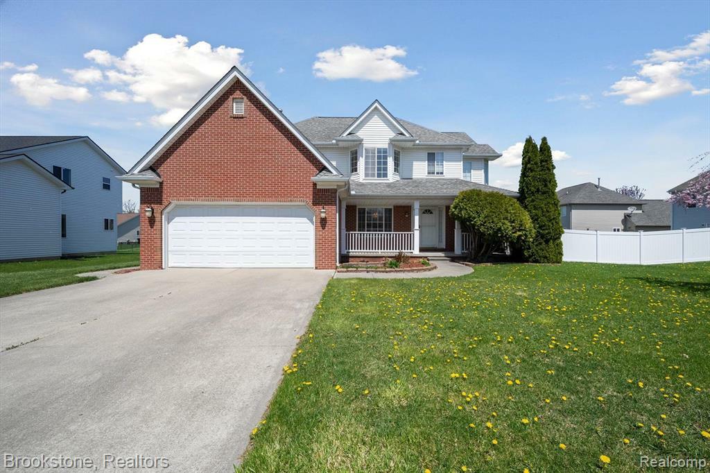 Property Photo: 61 Old Carriage Lane MI 48446 4607