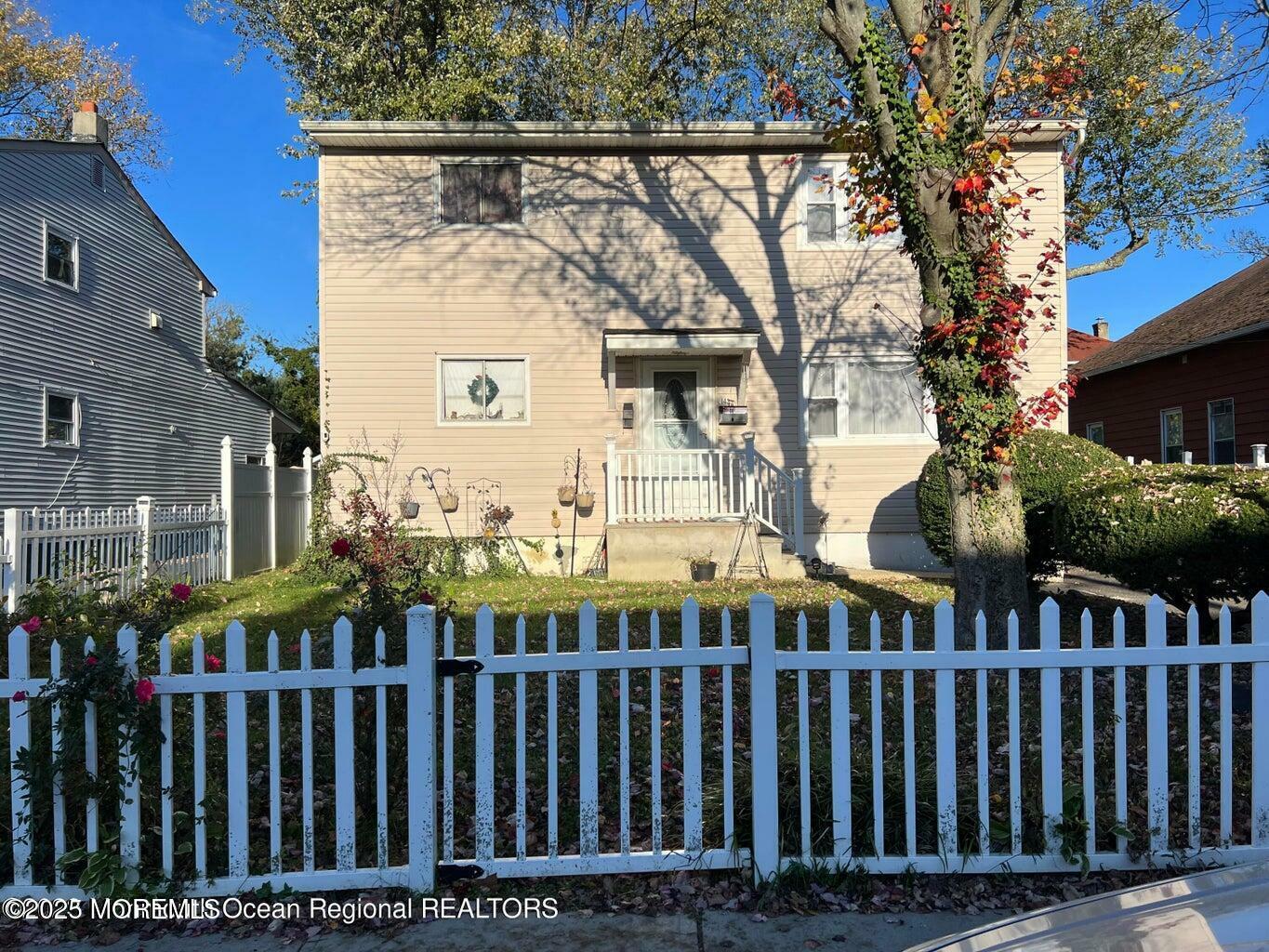 Property Photo: 143 N 5th Avenue 2 NJ 07740