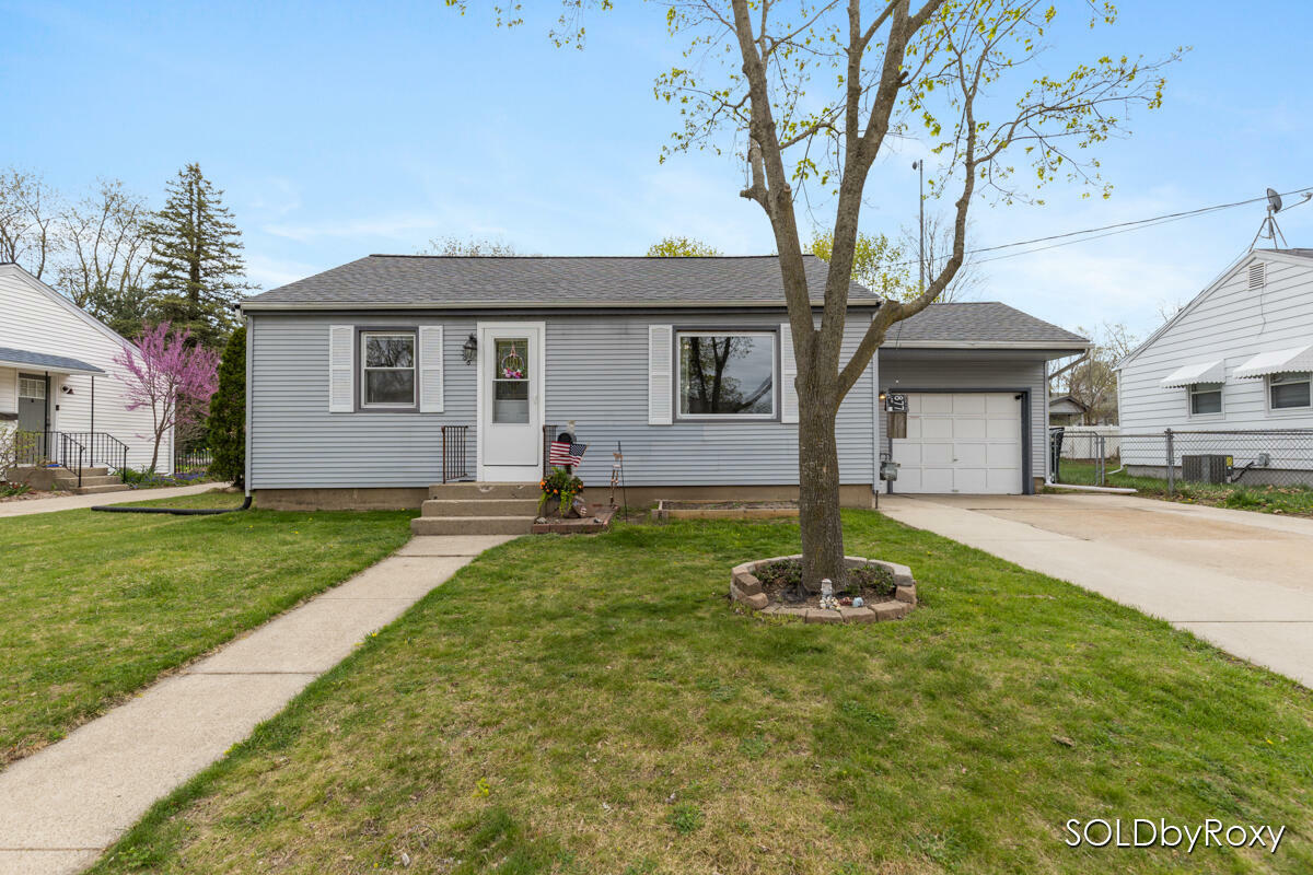 Property Photo: 366 Adolph Avenue NE MI 49341