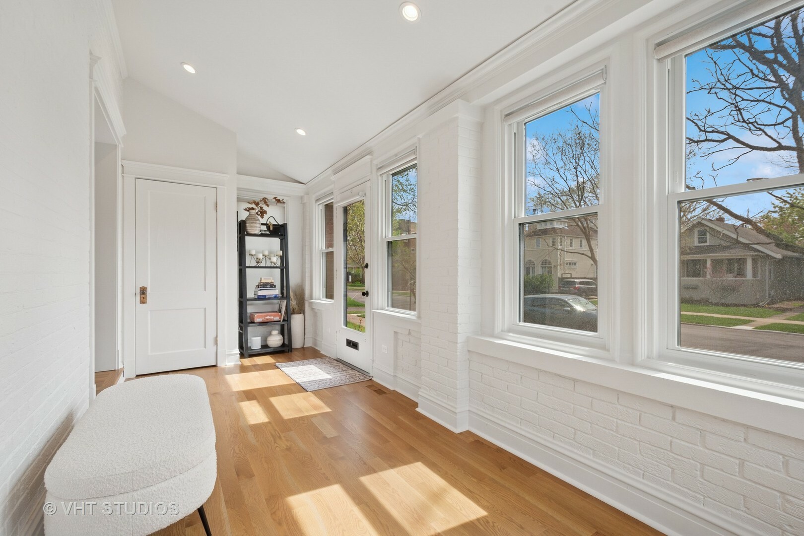 Property Photo:  2645 Prairie Avenue  IL 60201 