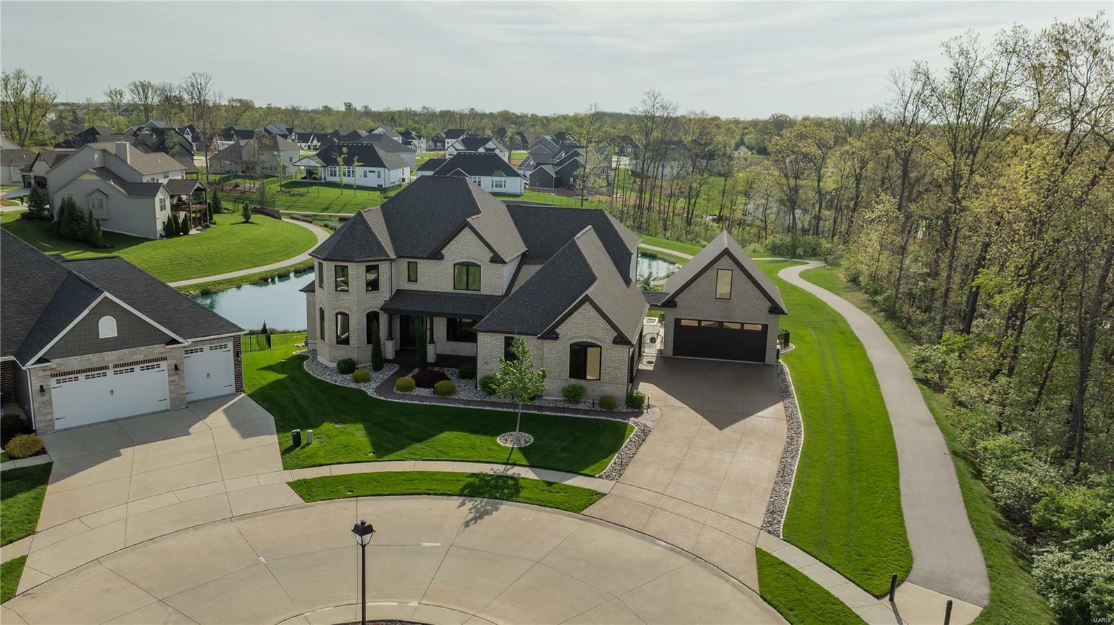 417 Hamlet Court  Lake St Louis MO 63367 photo