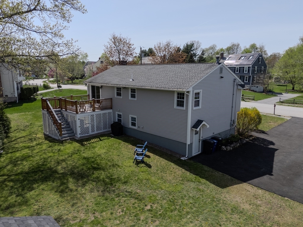 Property Photo: 17 Carter Dr MA 01824