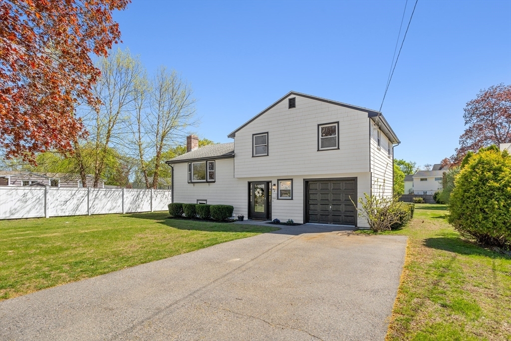 Property Photo: 4 Dunham Rd MA 01701