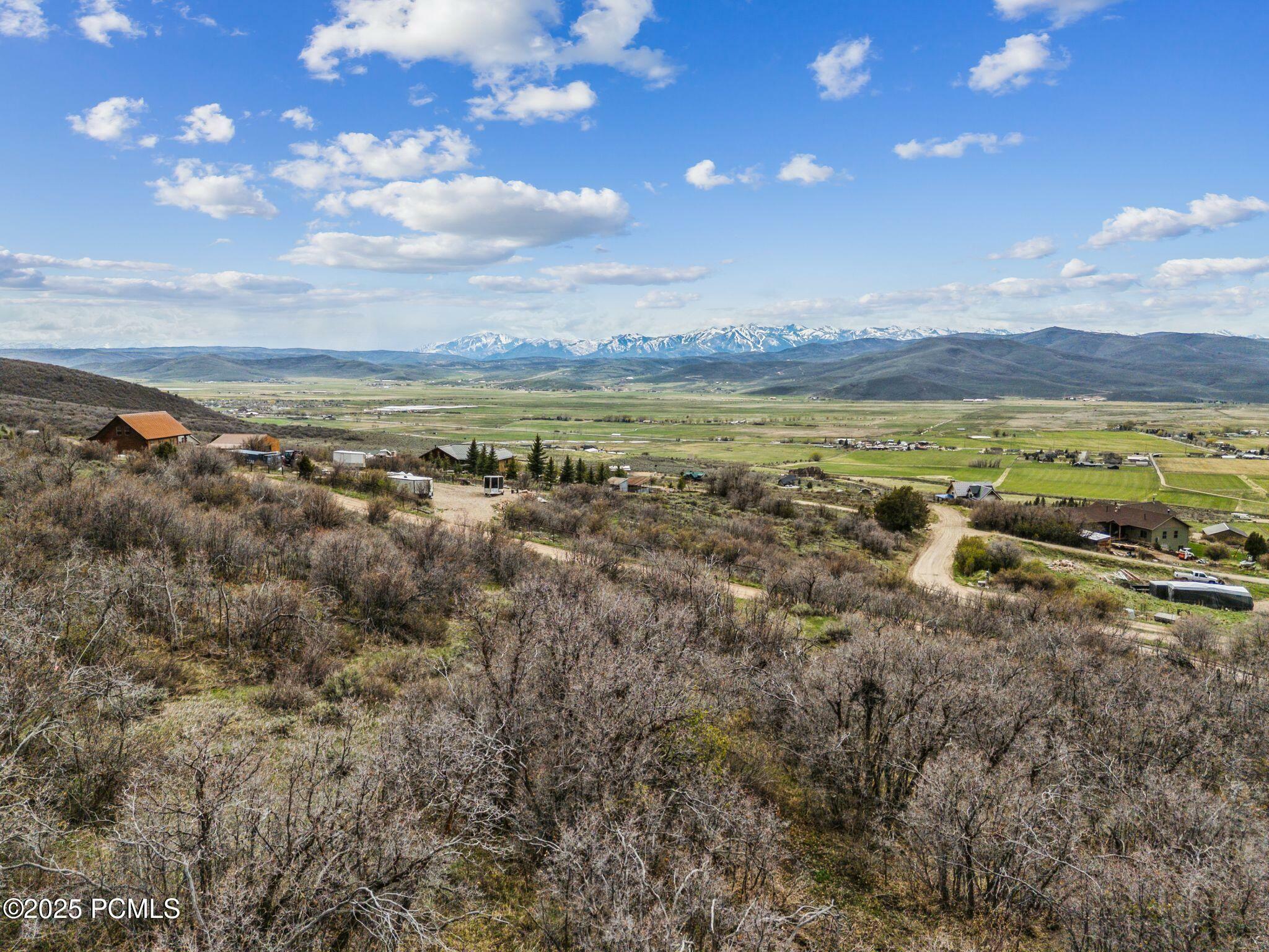 Property Photo: 1081 Splendor Valley Road UT 84036