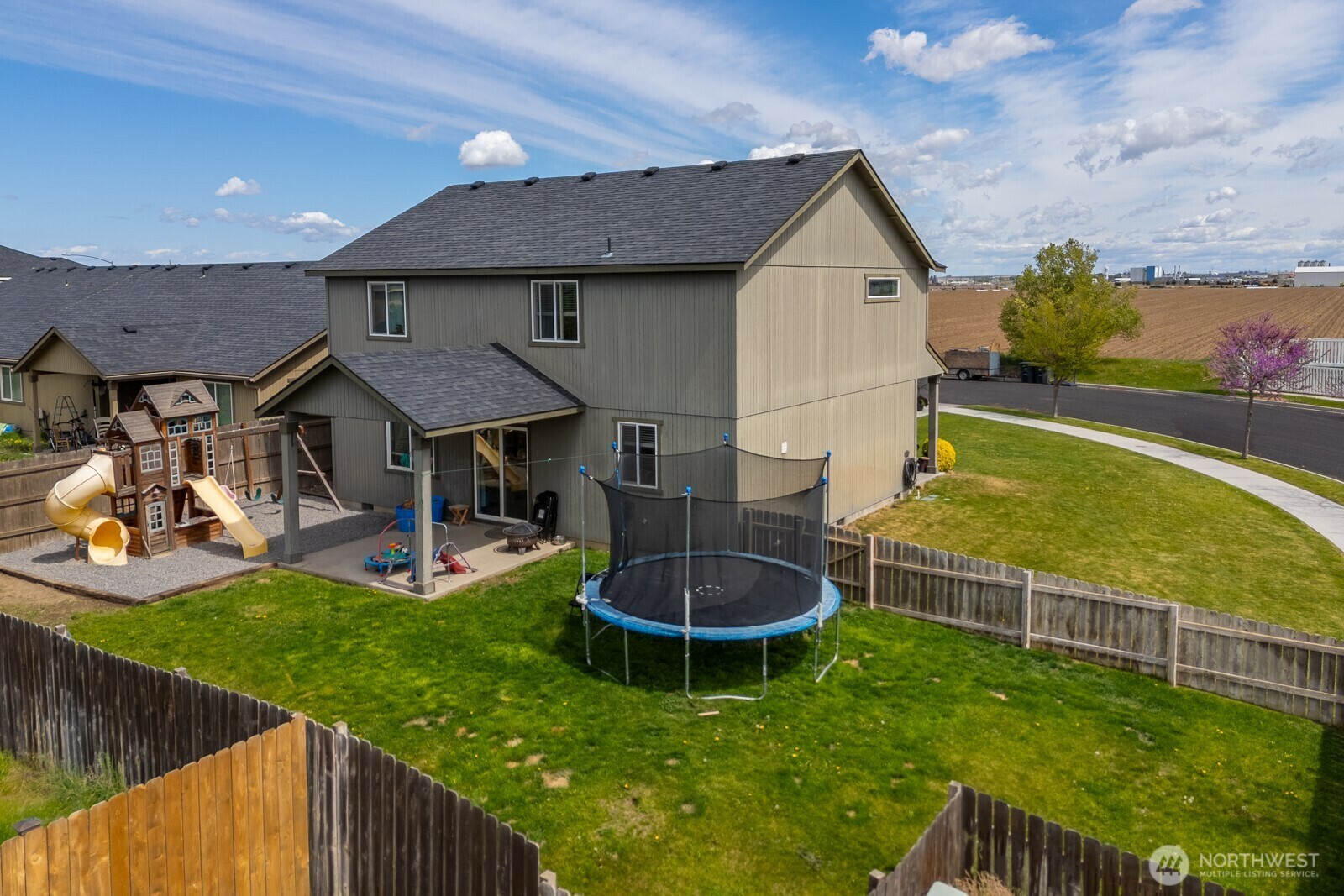 Property Photo: 800 S Hamilton Road WA 98837