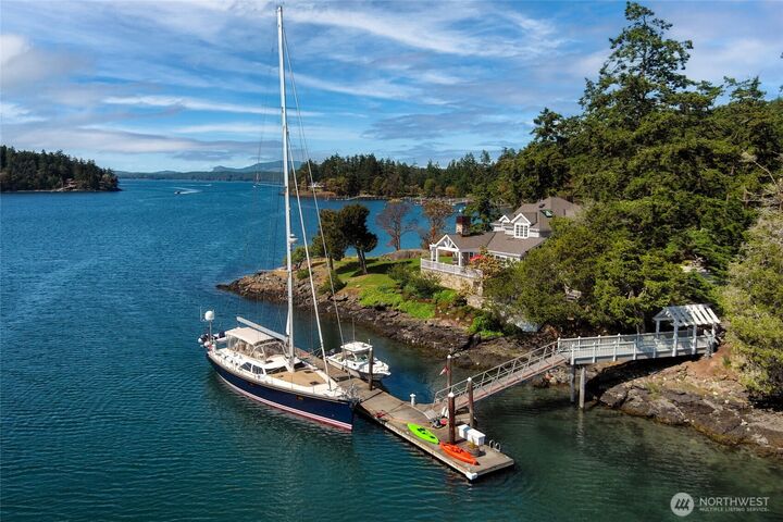 Property Photo: 95 Laurel Point Lane WA 98250