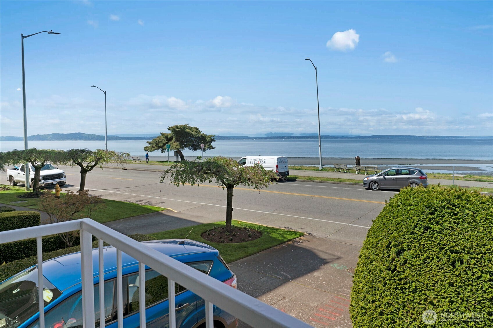 Property Photo: 1156 Alki Avenue SW 105 WA 98116