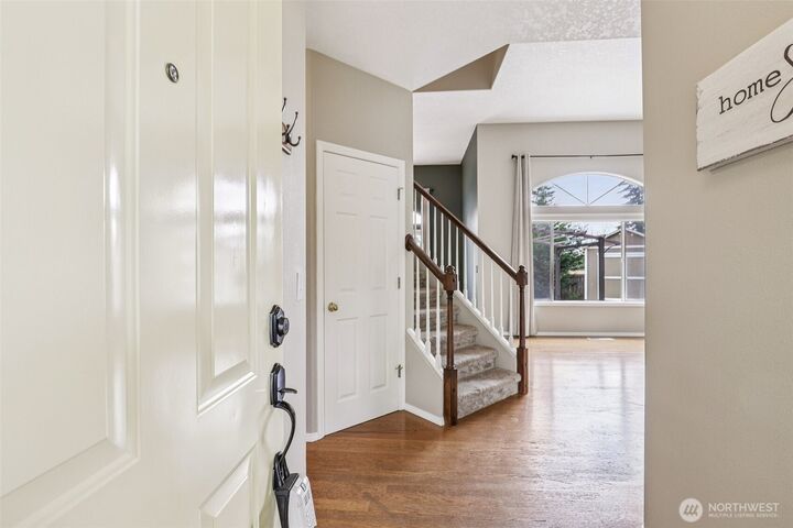 Property Photo:  18409 SE 24th Circle  WA 98683 